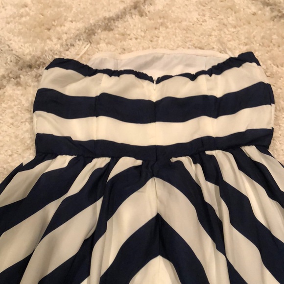 Lulus navy and white striped dress - Picture 7 of 11